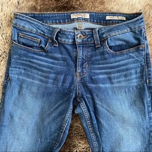 Guess Jeans LOW-RISE POWER SKINNY JEANS